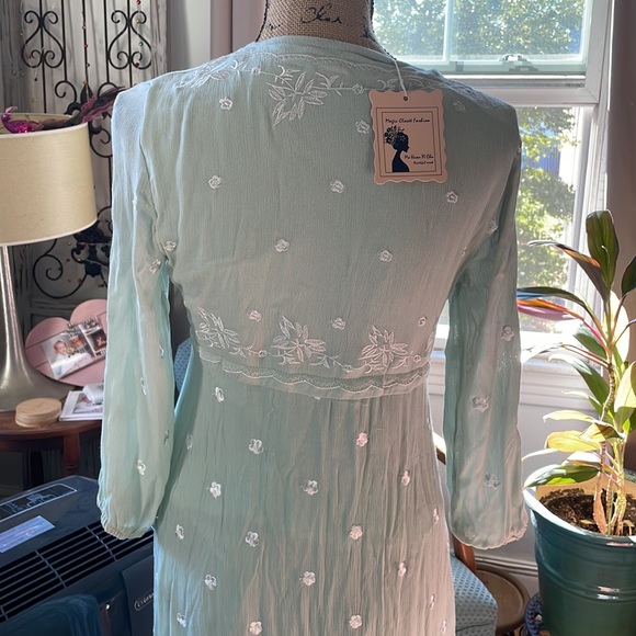 Gorgeous dress (bag D) - Picture 6 of 9